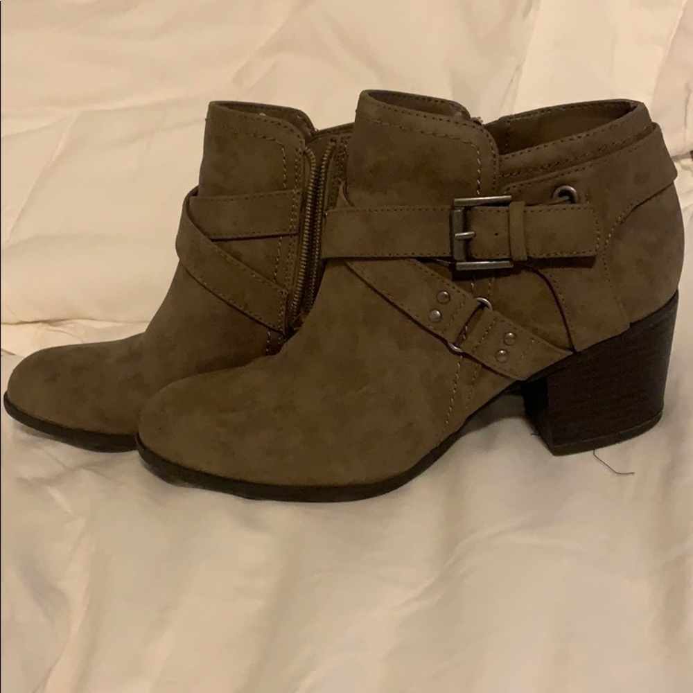 Ankle boots